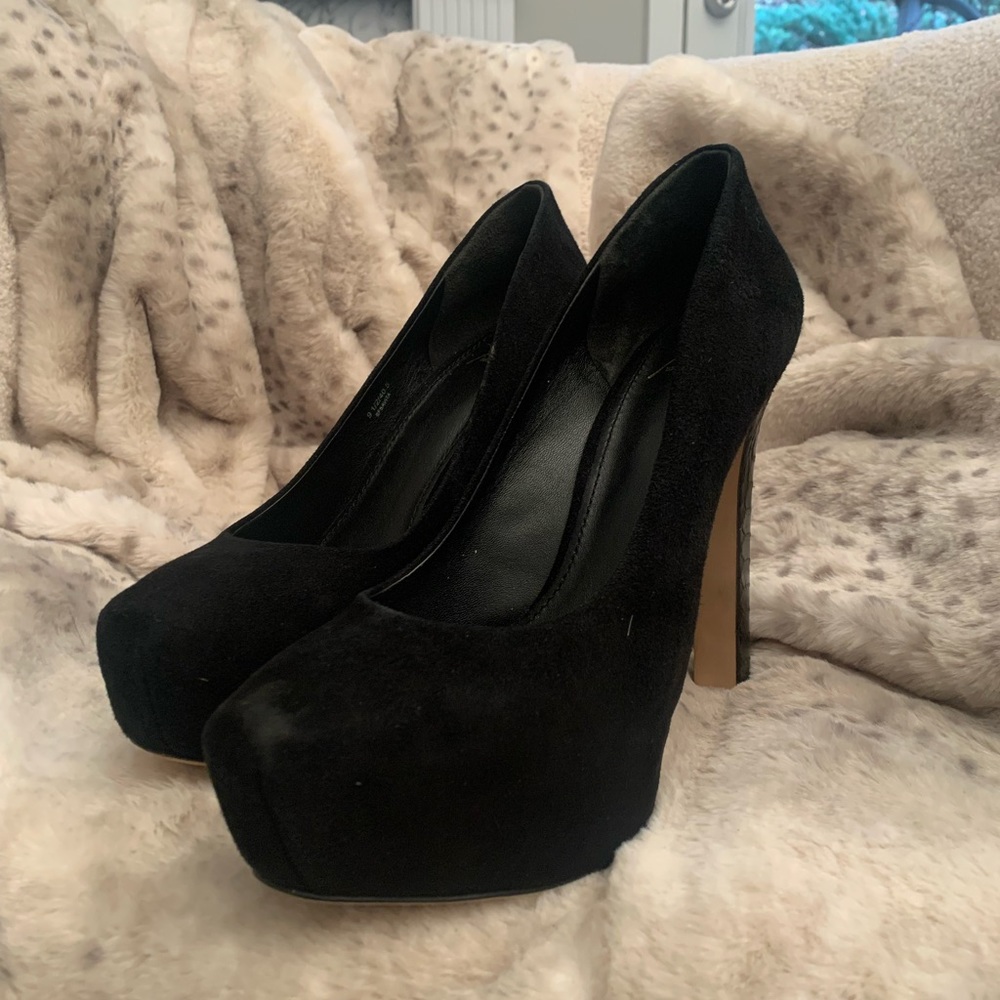 Black Heels with Snake Skin Heel - Brian Atwood